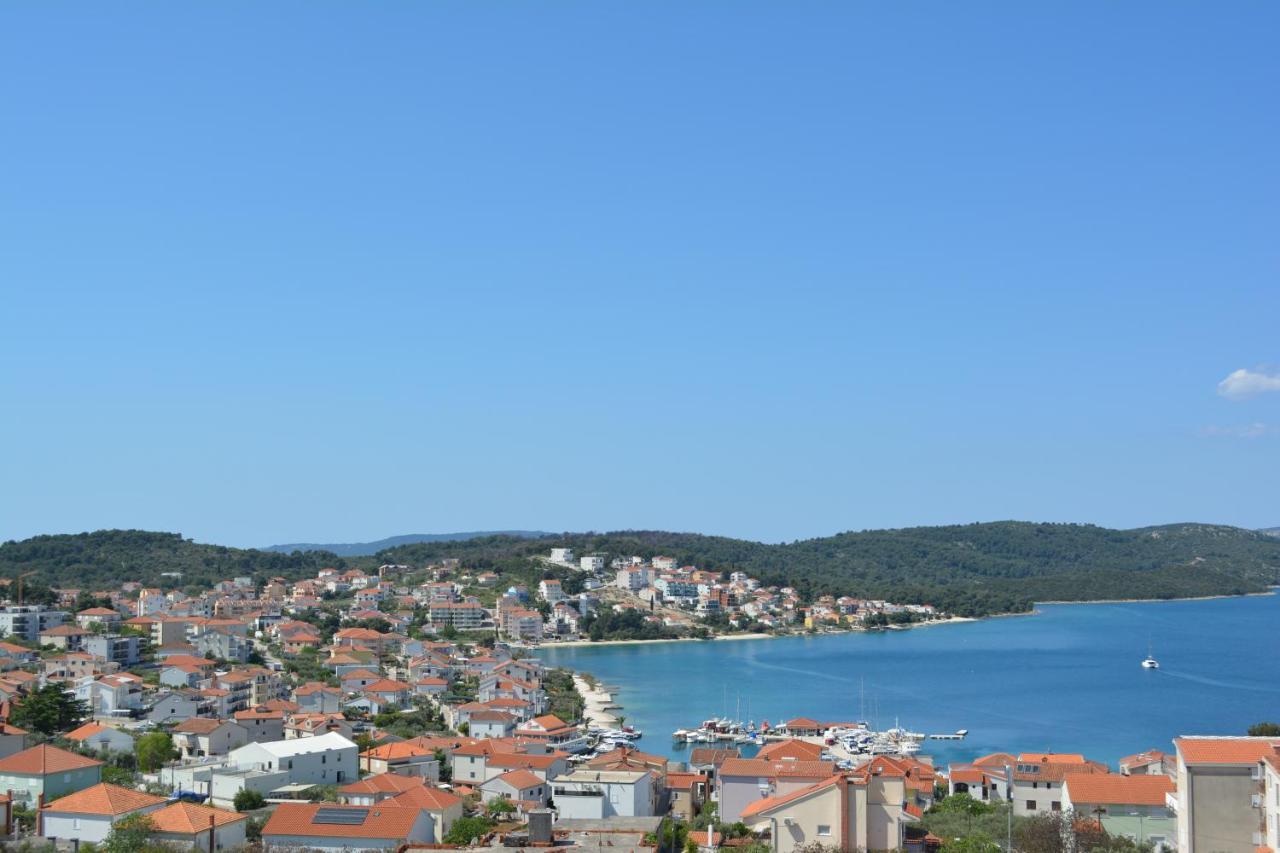 Apartments Curic Trogir Exterior foto